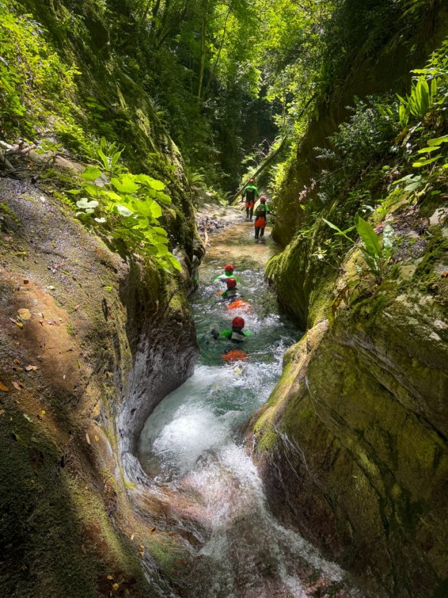 Canyoning toscana RIO SELVANO Canyoning toscana RIO SELVANO